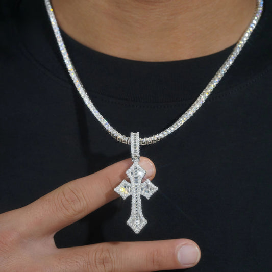 Cross VVS Pendant